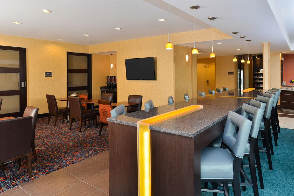 Residence Inn By Marriott Champaign Exteriör bild